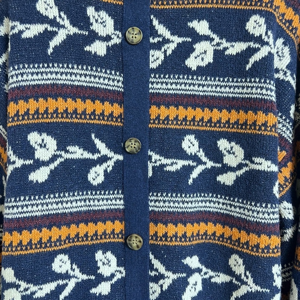 St John’s Bay Back‎ Decorative Buttons Mock Neck Long Sleeves Pullover Sweater - Picture 5 of 15